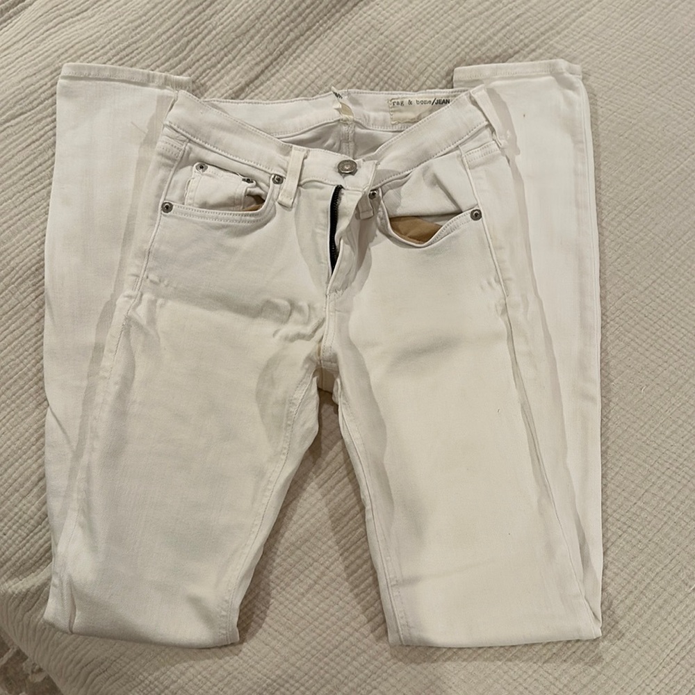 LAST CHANCE 🔥 Rag & bone skinny jeans (available until 8/18)
